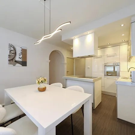 Apartment Lana