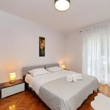 Lana Appartement Zadar